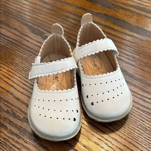 Charming White Kids Mary Jane Dress Shoes